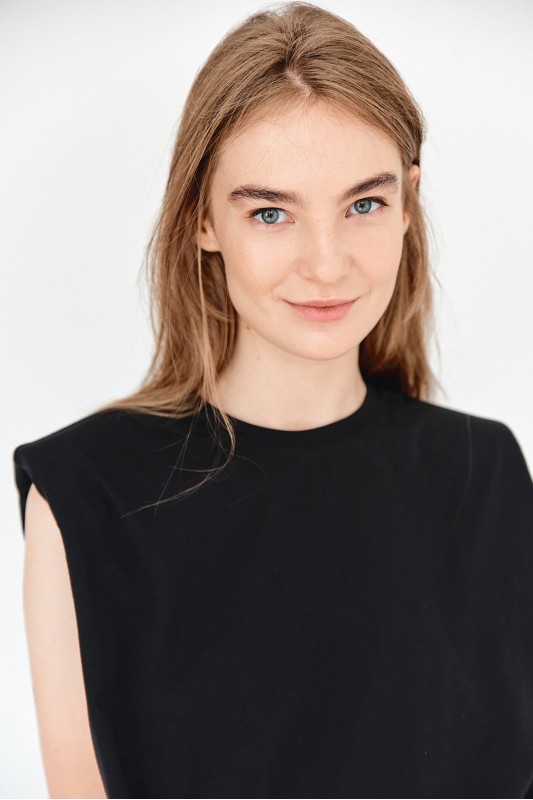 Фотостудия Фарба в Гомеле и фотосессия модели на циклораме 230820 фото 5