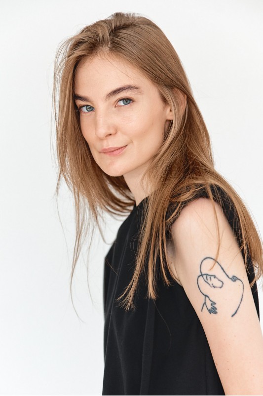 Фотостудия Фарба в Гомеле и фотосессия модели на циклораме 230820 фото 7