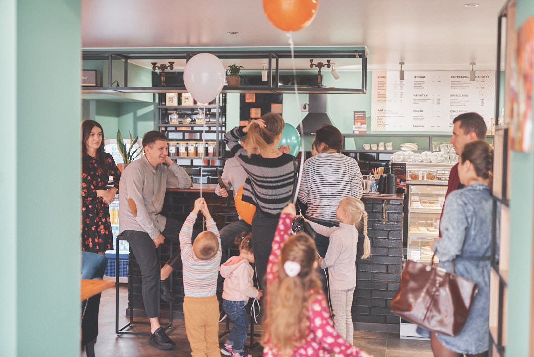 Dolce Caffe кофейня Мозырь бул. Юности 155 и детский фотограф 181020 фото 2