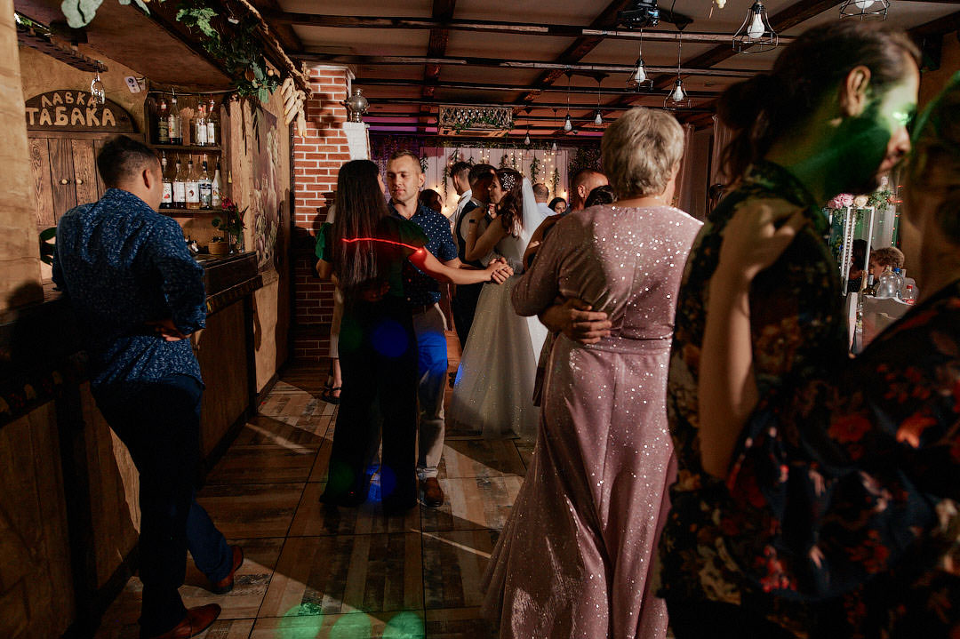Свадебный фотограф Хойники в ресторане кафе Хуторок 060822 фото 46